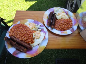 Sausage, egg, b.beans camping